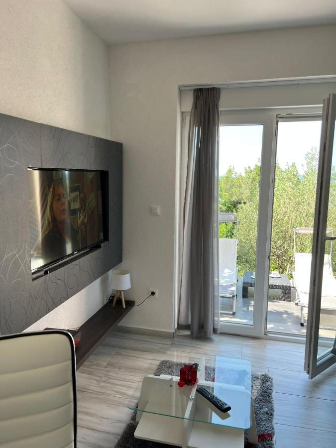 Doka Apartment ซริกเวนิซา ภายนอก รูปภาพ